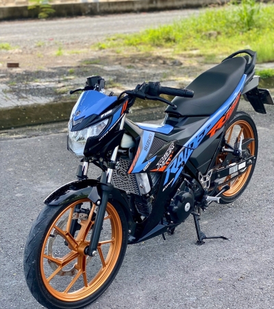 Raider 2022 màu xanh cam đen 